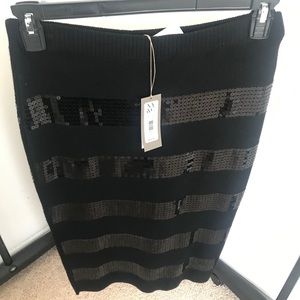 Black sequins pencil skirt